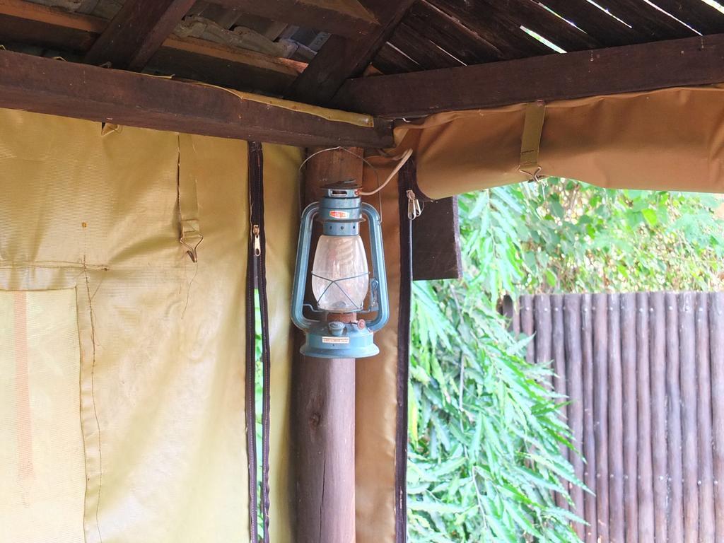 Afrika Lodges Voi Exteriör bild
