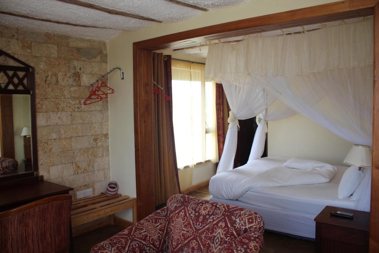 Afrika Lodges Voi Exteriör bild
